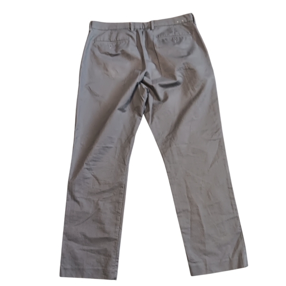 J. CREW MEN'S SIZE 35×32 SLIM BEDFORD GRAY DRESS PANTS. - Picture 6 of 6